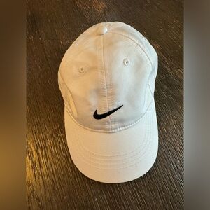 White Nike Dry-Fit Hat